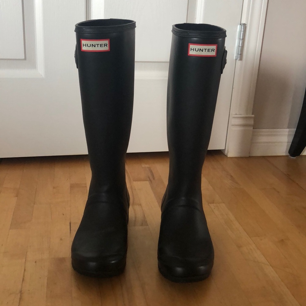 Size 7 (US) Black Hunter Boots
